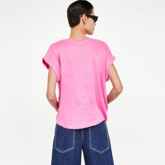 ✨HP✨”Today’s Outfit is Pink” Linen Slogan Tee✨ - Picture 2 of 9